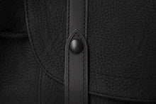 画像をギャラリービューアに読み込む, 極美品 LOUIS VUITTON ルイヴィトン トリヨンモノグラム レザー クリストファーPM M20899 ブラック 中古 4c073983