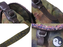 Load image into Gallery viewer, 極美品 CHANEL シャネル エンブロイダリー メッセンジャーバッグ 20番台 グラフィティ カーキ ココマーク A92790 中古 4c073987