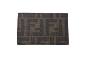 新品未使用 FENDI フェンディ ズッカ柄 カードケース 7AR911 AAE199 218 0059 シルバー金具 レザー ブラック ブラウン シルバー 中古 4c074126