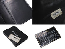 Load image into Gallery viewer, CHANEL シャネル カードケース ココマーク 5番台 フランス製 キャビアスキン ブラック 美品 中古 4c074128
