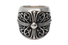 画像をギャラリービューアに読み込む, 極美品 CHROME HEARTS クロムハーツ CLASSIC OVAL クラシック オーバルクロス リング 重量約36.4g サイズ14号 シルバー925 中古 4c074248