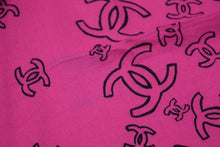 Load image into Gallery viewer, CHANEL シャネル スカーフ バンダナ柄 ココマーク ペイズリー ハンカチ 92年製 ピンク コットン 良品 中古 4c074272