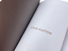 画像をギャラリービューアに読み込む, 新品未使用 LOUIS VUITTON ルイヴィトン ノートブックカバーMM・エミリー マルチカラー 村上 マルチカラー GI1299 中古 4c074331