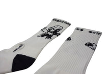 画像をギャラリービューアに読み込む, 新品未使用 CHROME HEARTS クロムハーツ 靴下 マッティボーイ スケルトン ソックス ロゴ刺繍 ホワイト 中古 4c074346