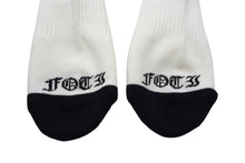 画像をギャラリービューアに読み込む, 新品未使用 CHROME HEARTS クロムハーツ 靴下 マッティボーイ スケルトン ソックス ロゴ刺繍 ホワイト 中古 4c074346