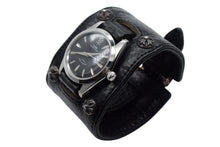 画像をギャラリービューアに読み込む, CHROME HEARTS x TUDOR クロムハーツ チューダー クロスボール ガンスリンガー ブラック レザー ウォッチ 手巻き 美品 中古 4c074349