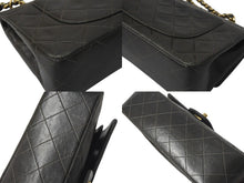 Load image into Gallery viewer, CHANEL シャネル マトラッセ 23cm ココマーク ショルダーバッグ 2番台 スムースレザー カーキ ゴールド金具 美品 中古 4c074353