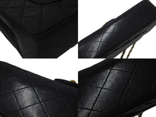 Load image into Gallery viewer, CHANEL シャネル マトラッセ25 Wフラップ Wチェーンショルダーバッグ 4番台 ラムスキン ココマーク ブラック ゴールド金具 美品 中古 4c074354
