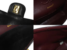 Load image into Gallery viewer, CHANEL シャネル マトラッセ25 Wフラップ Wチェーンショルダーバッグ 4番台 ラムスキン ココマーク ブラック ゴールド金具 美品 中古 4c074354