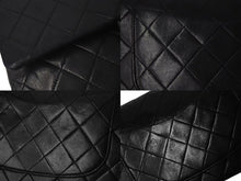 Load image into Gallery viewer, CHANEL シャネル マトラッセ25 Wフラップ Wチェーンショルダーバッグ 1番台 ラムスキン ココマーク ブラック ゴールド金具 美品 中古 4c074396