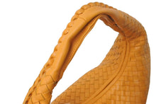 画像をギャラリービューアに読み込む, 新品同様 BOTTEGA VENETA ボッテガ ヴェネタ イントレチャート ホーボーバッグ ワンショルダーバッグ レザー イエロー 中古 4c074399