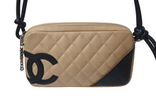Load image into Gallery viewer, 極美品 CHANEL シャネル ポーチ ハンドバッグ カンボンライン ココマーク 9番台 ラムスキン ベージュ ブラック 中古 4c074402