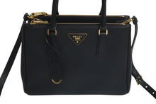 画像をギャラリービューアに読み込む, 新品同様 PRADA プラダ ガレリア ハンドバッグ ショルダーバッグ ミディアム 1BA863 サフィアーノレザー ブラック ゴールド金具 中古 4c074435
