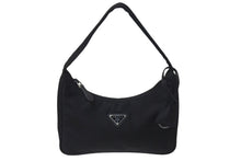 Load image into Gallery viewer, PRADA プラダ Hobo Handbag Triangle Logo ホーボー ハンドバッグ トライアングルロゴ ブラック ナイロン 美品 中古 4c074449