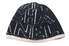 Load image into Gallery viewer, CHANEL シャネル Cashmere Wool Silk Logo Beanie Black White カシミヤ ウール シルク ビーニー 美品 中古 4c074470