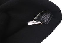 Load image into Gallery viewer, 未使用 CHANEL シャネル Cashmere Knit Beanie カシミヤニットビーニー ココマーク ブラック 0番台 中古 4c074475