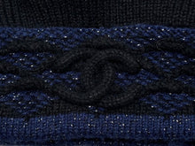 画像をギャラリービューアに読み込む, CHANEL シャネル ベレー帽 ニット帽 ニットベレー ココマーク ブラック ブルー 金属繊維 帽子 美品 中古 4c074476
