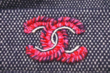 Load image into Gallery viewer, CHANEL シャネル Cashmere Embroidery Coco Mark Beanie カシミヤ 刺繍 ココマークビーニー ネイビー 美品 中古 4c074477