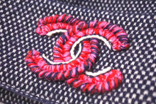 Load image into Gallery viewer, CHANEL シャネル Cashmere Embroidery Coco Mark Beanie カシミヤ 刺繍 ココマークビーニー ネイビー 美品 中古 4c074477