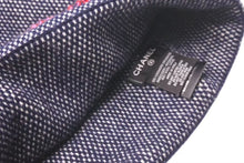 Load image into Gallery viewer, CHANEL シャネル Cashmere Embroidery Coco Mark Beanie カシミヤ 刺繍 ココマークビーニー ネイビー 美品 中古 4c074477