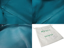画像をギャラリービューアに読み込む, 極美品 BOTTEGAVENETA ボッテガヴェネタ MiniJodie ミニ ジョディ ハンドルバッグ ハンドバッグ パテント ブルー 中古 4c074489