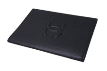Load image into Gallery viewer, CHANEL シャネル Caviar Skin Passport case キャビアスキン パスポートケース 18番台 ブラック 美品 中古 4c074496