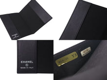 画像をギャラリービューアに読み込む, CHANEL シャネル Caviar Skin Passport case キャビアスキン パスポートケース 18番台 ブラック 美品 中古 4c074496