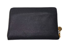 Load image into Gallery viewer, CHANEL シャネル 長財布 ラウンドジップ キャビアスキン ココマーク 4番台 ブラック レディース 美品 中古 4c074505