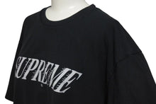 Load image into Gallery viewer, SUPREME シュプリーム 22FW Slap Shot スラップショット ロゴ 半袖Tシャツ コットン ブラック サイズL 美品 中古 4c074556