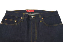 Load image into Gallery viewer, 新品同様 Supreme シュプリーム Rigid Slim Jean リジッド スリムジーンズ デニムパンツ 23SS サイズ32 インディゴブルー 中古 4c074574