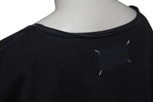 画像をギャラリービューアに読み込む, Maison Margiela メゾンマルジェラ 22SS オーバーサイズ カットオフ 半袖Ｔシャツ ブラック ファブリック S50GC0668 サイズM 美品 中古 4c074650