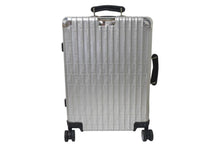 画像をギャラリービューアに読み込む, RIMOWA リモワ × FENDI フェンディ キャリーケース スーツケース 7VV133 A5F6 F13DL ズッカ柄 アルミニウム シルバー 美品 中古 4c074714