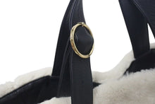 画像をギャラリービューアに読み込む, ADORE アドーア ファー トートバッグ ハンドバッグ ファー レザー ホワイト ブラック ゴールド金具 美品 中古 4c074720