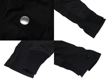 Load image into Gallery viewer, 極美品 sacai サカイ MA-1 ジャケット 21-02523M サイズ3 ブラック ナイロン 切り返しデザイン 21SS 中古 4c074758
