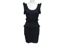 Load image into Gallery viewer, 極美品 CHANEL シャネル ワンピース ノースリーブ レース ココマーク ブラック サイズ38 中古 4c074856