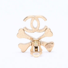 画像をギャラリービューアに読み込む, 極美品 CHANEL シャネル ココマーク クロスボーン クリップオン イヤリング 03P刻印 メタルゴールド イエロー 重量6.74g 両耳用 アクセサリー フランス製 中古 4c074872