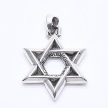 画像をギャラリービューアに読み込む, CHROME HEARTS クロムハーツ PENDANT STAR OF DAVID LG ラージ スターオブダビデ ペンダント 重量約32.02g シルバー925 美品 中古 4a004522