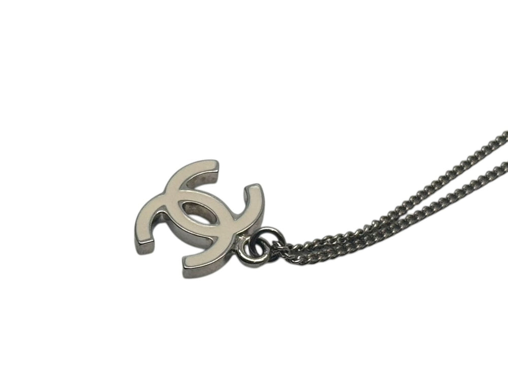 Very good condition CHANEL double-sided here mark necklace accessory 07v stamp metal silver ivory used 4c074883