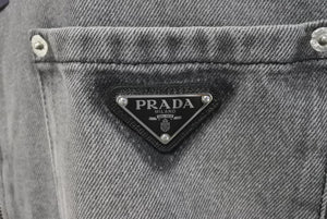 新品同様 PRADA プラダ 23AW ジップアップ デニム ジャケット GEC086 グレー トライアングルロゴ コットン シルバー金具 サイズXL 中古 4c074887