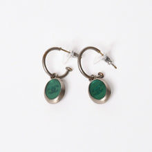 Load image into Gallery viewer, 極美品 CHANEL シャネル ピアス イヤリング 重量約3.73g 99A刻印 グリーン 緑 ヴィンテージ 中古 4c069461
