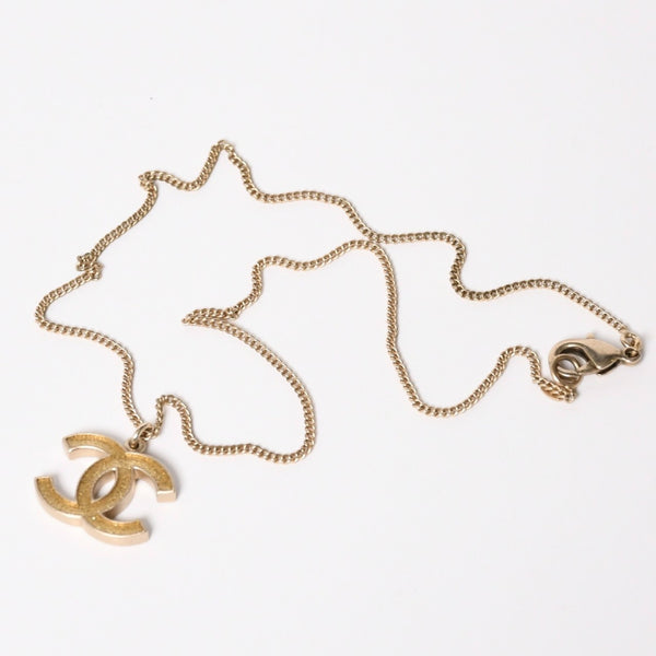 Very Good Condition CHANEL Necklace Coco Mark Gold Lamé Gold Weight Approx. 7.65g 07A Stamp Used 4c073903