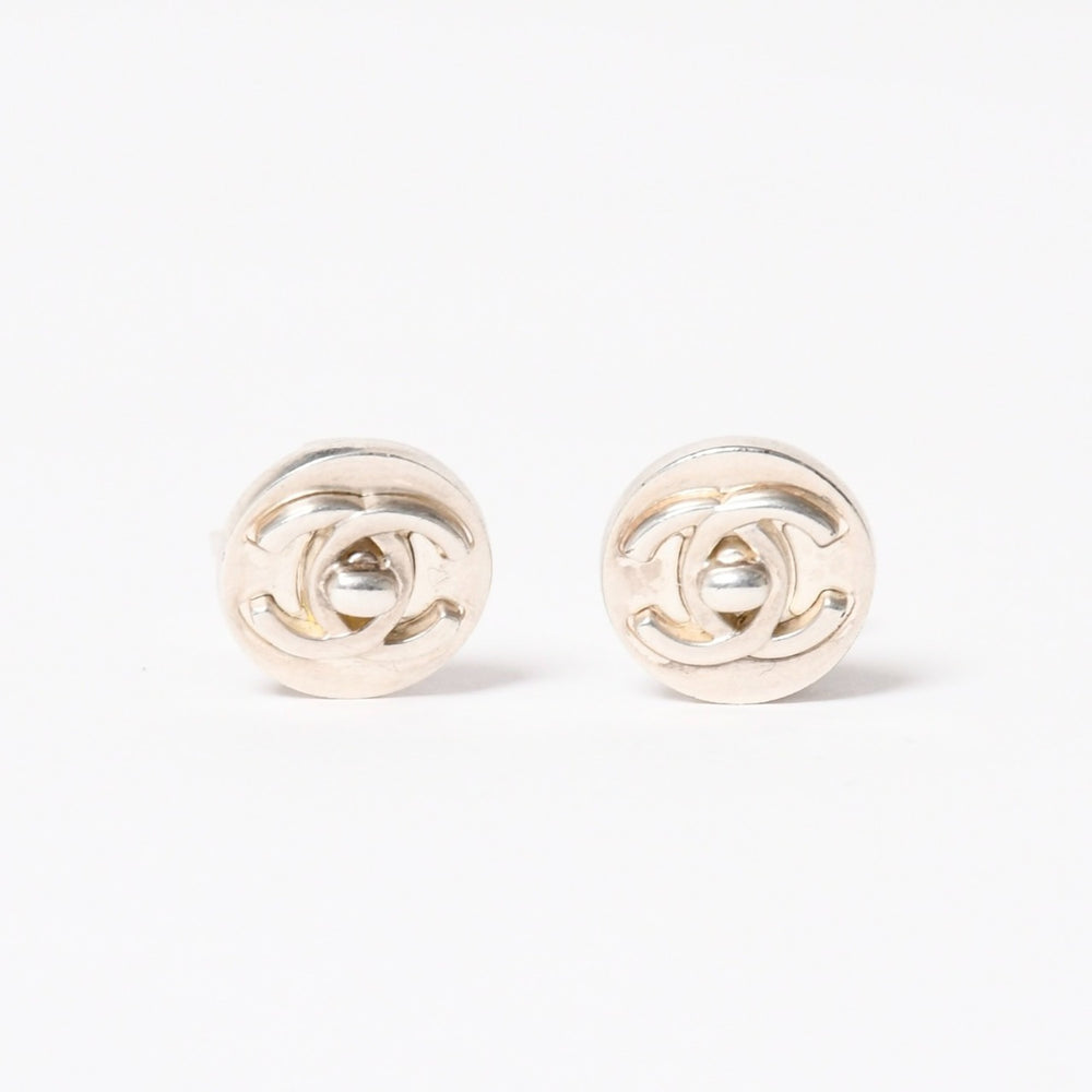 CHANEL シャネル ココマーク イヤリング アクセサリー 重量約6.12g 97A刻印 ボタン メタル シルバー 両耳用 美品 中古 4a003125
