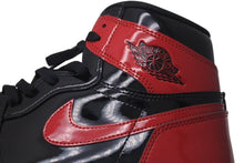 Load image into Gallery viewer, 未使用 NIKE ナイキ AIR JORDAN1 エア ジョーダン 1 レトロ スニーカー 555088-063 パテント サイズ30 中古 4c074959
