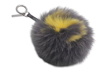 画像をギャラリービューアに読み込む, 極美品 FENDI フェンディ ファー イニシャル ポンポンチャーム キーホルダー バッグチャーム シルバー金具 S 中古 4c074985