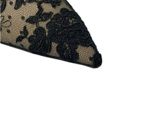 Load image into Gallery viewer, JIMMY CHOO ジミーチュウ LOVE85 レースパンプス ハイヒール レース レザー ブラック ベージュ サイズ37 1/2 美品 中古 4c075010