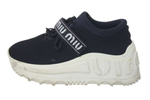 Load image into Gallery viewer, MIUMIU ミュウミュウ スニーカー 靴 厚底 レースアップ イタリア製 ブラック ホワイト サイズ36 1/2 美品 中古 4c075025