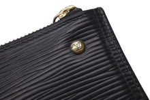 Load image into Gallery viewer, LOUIS VUITTON ルイヴィトン ポシェット クレ キー＆コインケース エピレザー M63802 ブラック ゴールド金具 美品 中古 4c075034