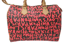 Load image into Gallery viewer, 極美品 LOUIS VUITTON ルイヴィトン モノグラム グラフィティ スピーディ30 ハンドバッグ M93704 ピンク PVC ヌメ革 中古 4c075058