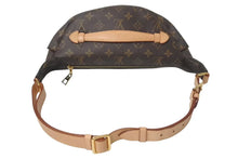 画像をギャラリービューアに読み込む, 極美品 LOUIS VUITTON ルイヴィトン ボディバッグ M43644 バムバッグ ブラウン モノグラムキャンバス 中古 4c075066