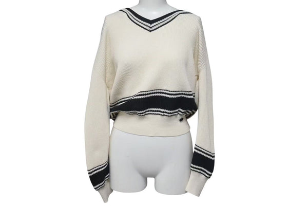 Very Good Condition CHANEL Childen Knit Sweater P60639K46411 Size 34 Here Mark V Neck Beige Black Used 4c075095